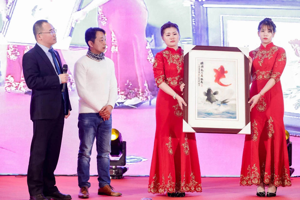 Review of the 20th Anniversary Ceremony of Micro-Tech (Nanjing)