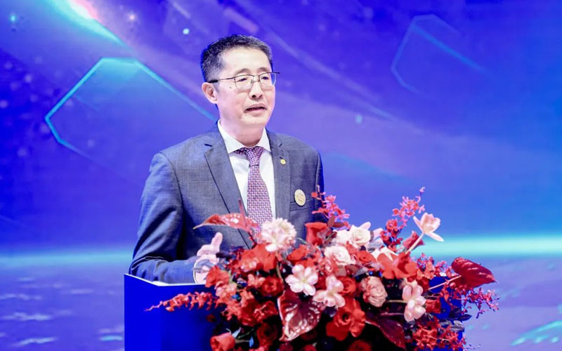 President_Leng_Derong_presided_over_the_ceremony_3.jpg